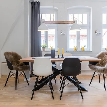 Fewo1846 - Flensburg68 - Komfortable Maisonettewohnung Fuer 6 Personen Mit Dachbalkon Im 4 Og