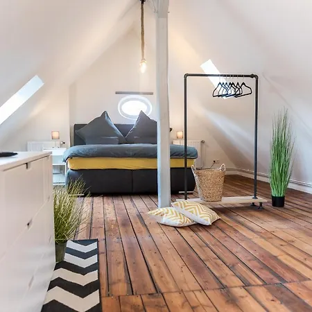 Apartman Fewo1846 - Flensburg68 - Komfortable Maisonettewohnung Fuer 6 Personen Mit Dachbalkon Im 4 Og *
