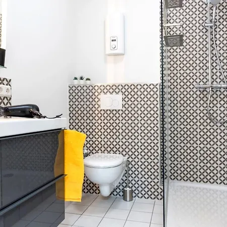 Fewo1846 - Flensburg68 - Komfortable Maisonettewohnung Fuer 6 Personen Mit Dachbalkon Im 4 Og *