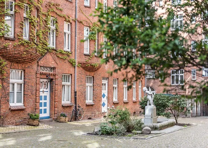 Apartman Fewo1846 - Flensburg68 - Komfortable Maisonettewohnung Fuer 6 Personen Mit Dachbalkon Im 4 Og