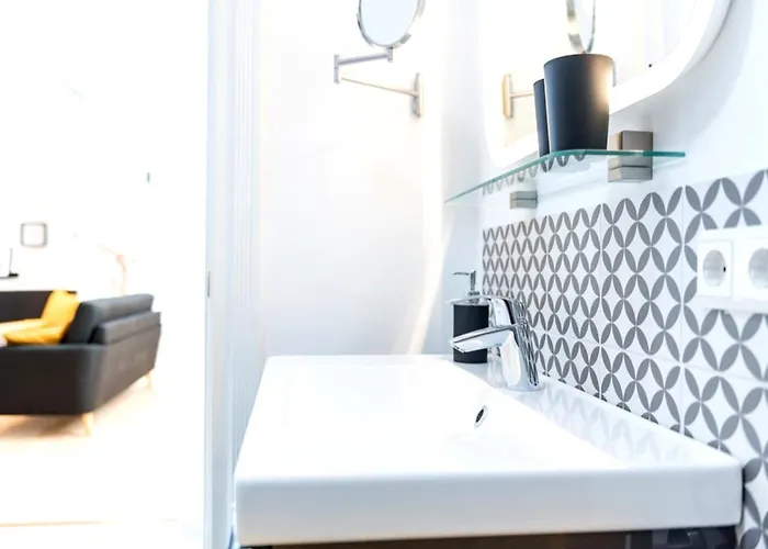 Fewo1846 - Flensburg68 - Komfortable Maisonettewohnung Fuer 6 Personen Mit Dachbalkon Im 4 Og Apartman *