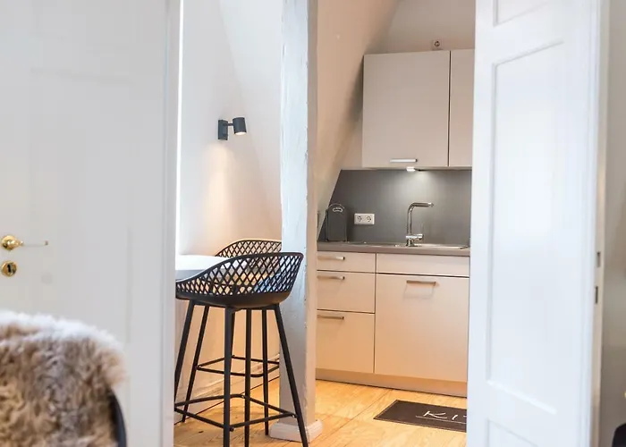 Apartman Fewo1846 - Flensburg68 - Komfortable Maisonettewohnung Fuer 6 Personen Mit Dachbalkon Im 4 Og *